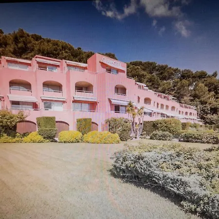Pierre Et Les Jardins De La Cote D'azur Mandrier Appartamento