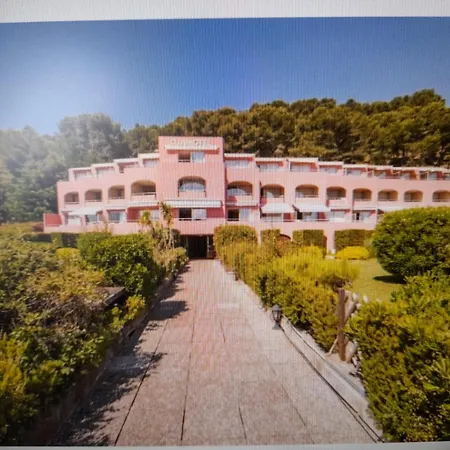 Pierre Et Les Jardins De La Cote D'azur Mandrier Apartament Saint-Mandrier-sur-Mer