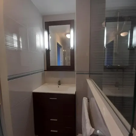 Pierre Et Les Jardins De La Cote D'azur Mandrier